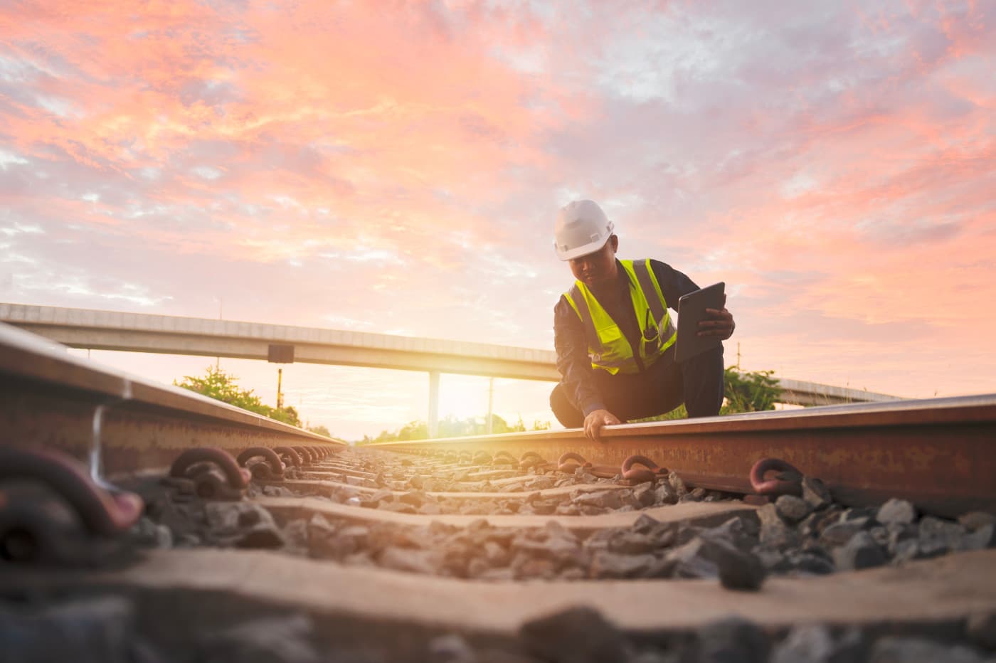 Real-time monitoring & integration of over 1,000 customer devices