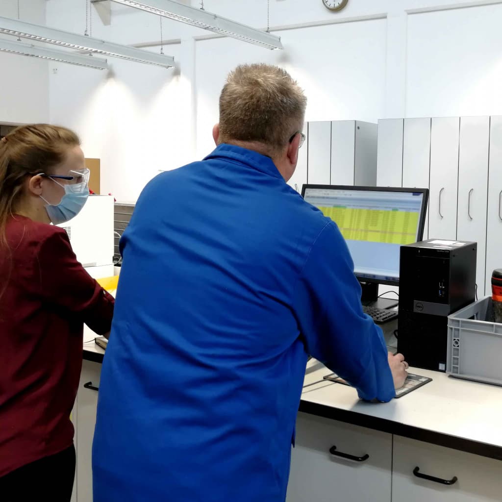 Wir sind nah dran mit Praxiswissen aus der Produktion